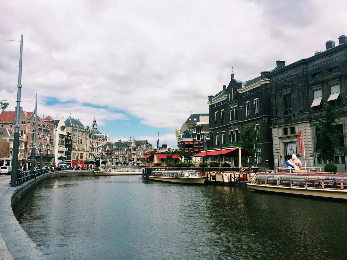 Amsterdam, Niderlandiya