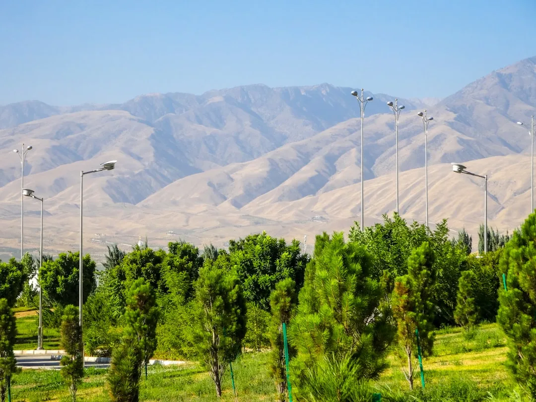 Ashgabat landshaft — Turkmaniston sayohat