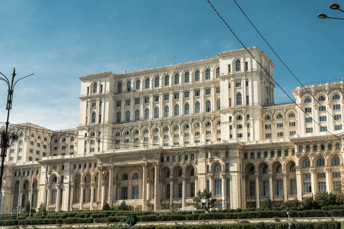 Toshkentdan Buxarestga aviachiptalar — Buxarest shahri