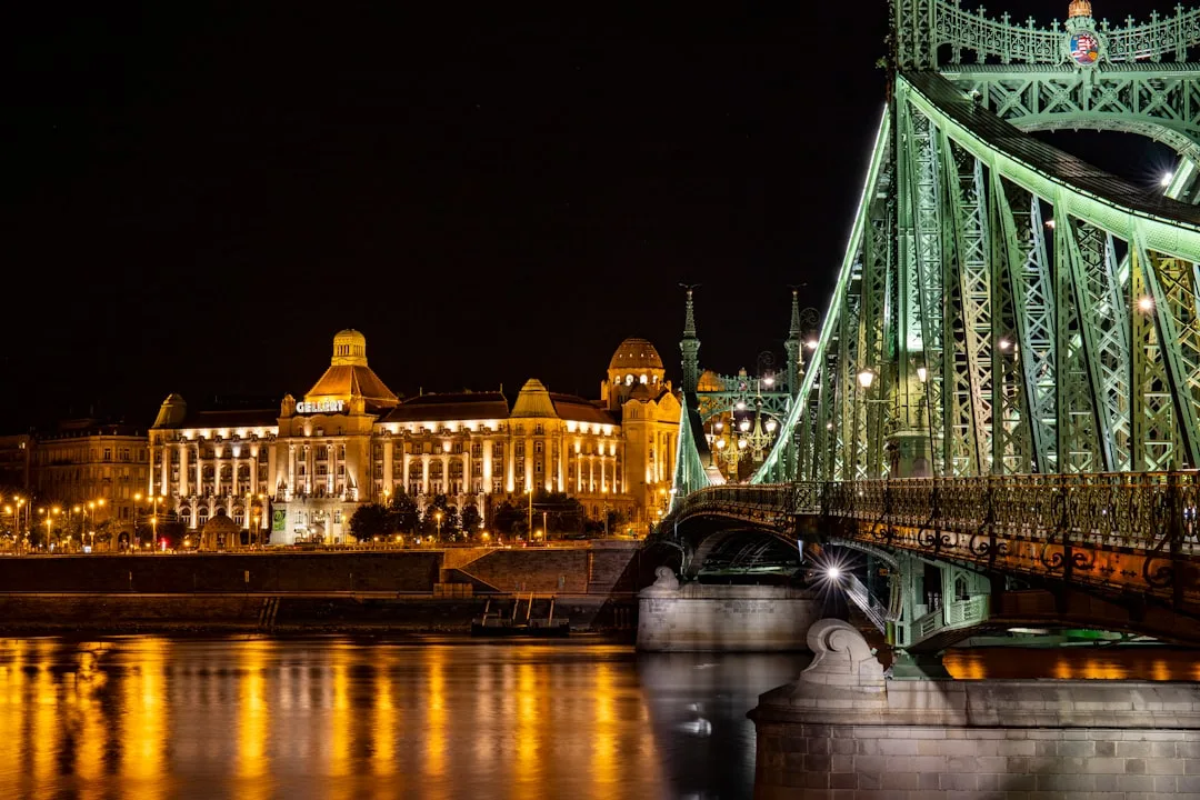 Budapesht diqqatga sazovor joylari — Vengriya sayohati