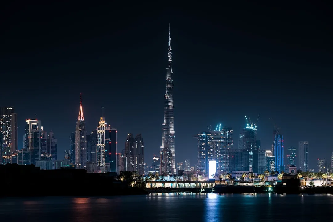 Dubai ko'chalari — BAA vizasi