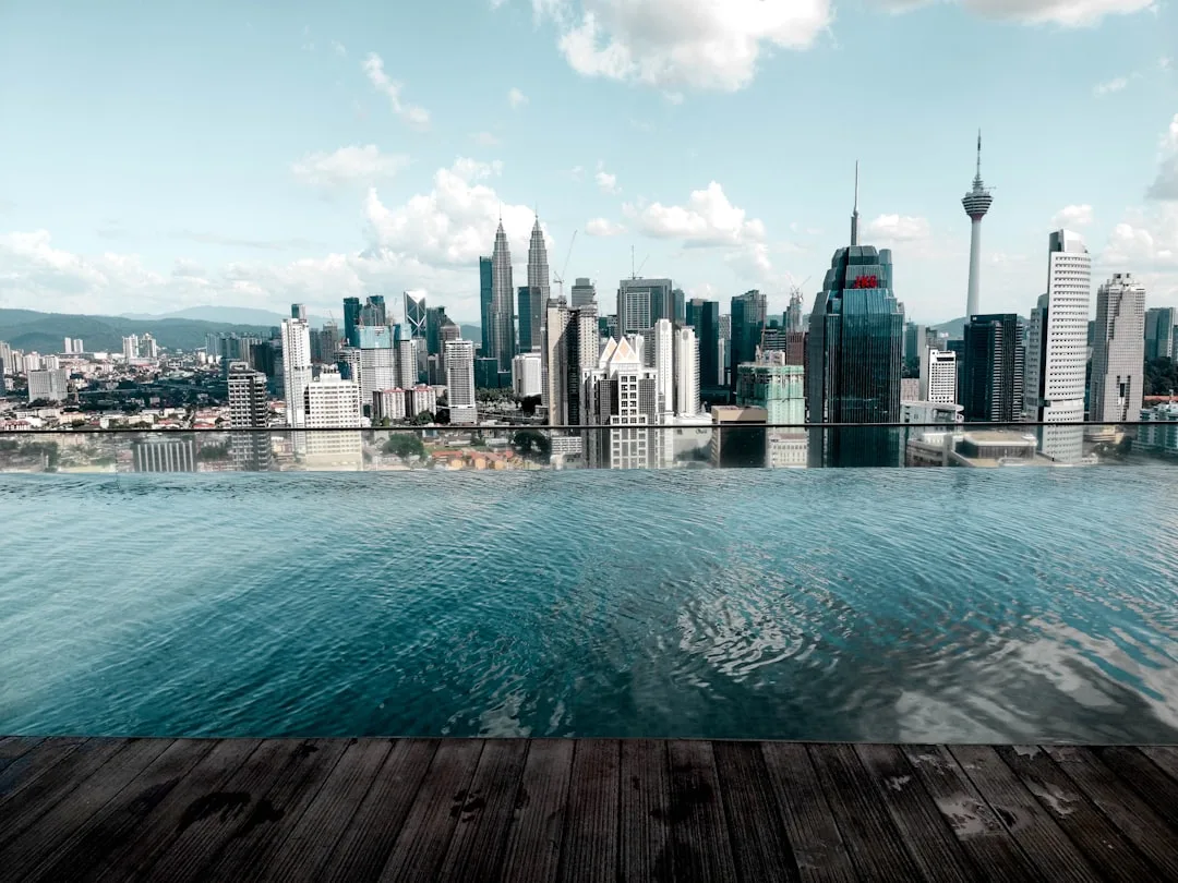Toshkentdan Kuala-Lumpur parvozi — narx va bron
