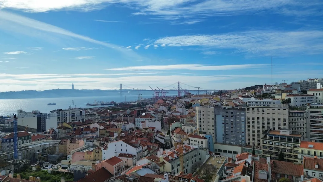 Lissabon panoramasi — UzAirDesk aviachiptalar