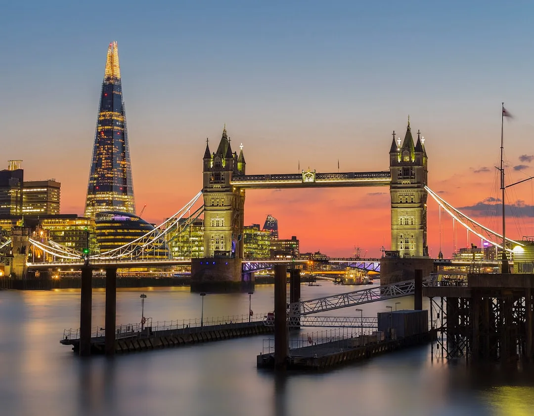 London diqqatga sazovor joylari — Buyuk Britaniya sayohati