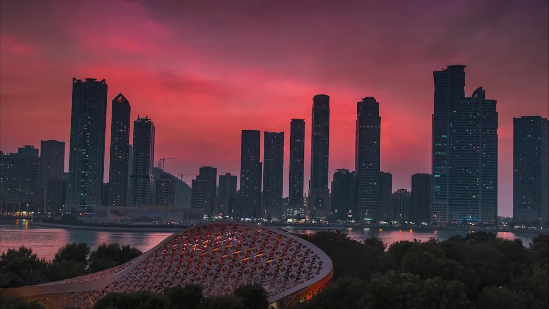 Sharjah diqqatga sazovor joylari — BAA sayohati