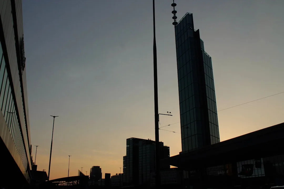 Varshava manzarasi — arzon aviachiptalar UzAirDesk