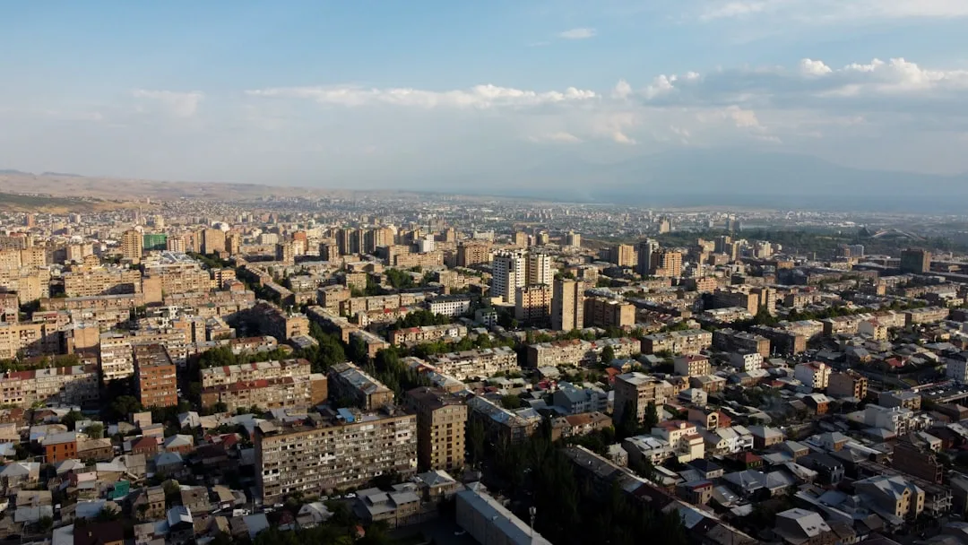 Yerevan ko'chalari — Armaniston vizasi